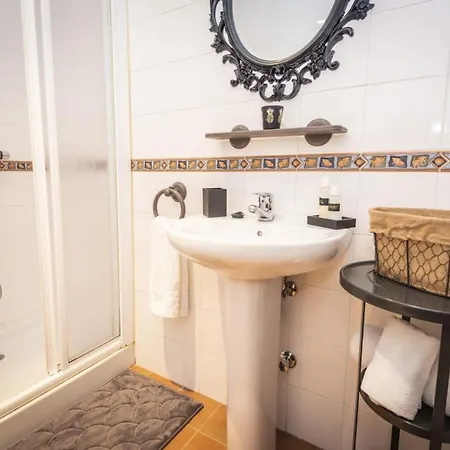 Pumarin * Santa Marina (Ballota)