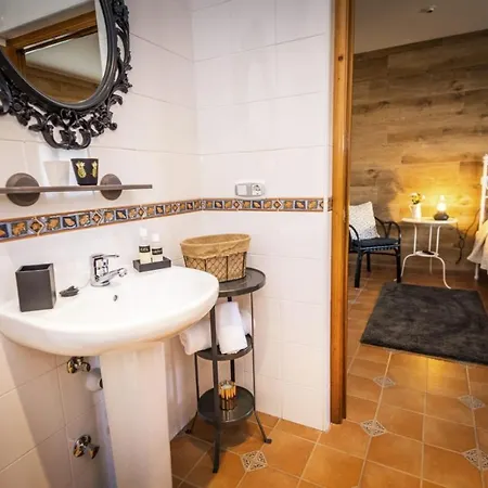 Pumarin * Santa Marina (Ballota)